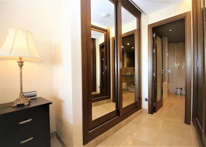 East Mia * Эстепона